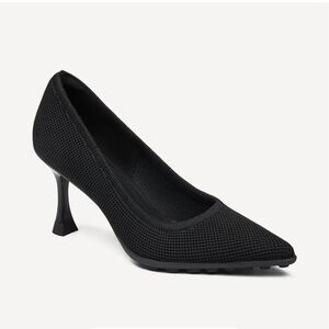 SoftBounce pointed toe stiletto heeled pump